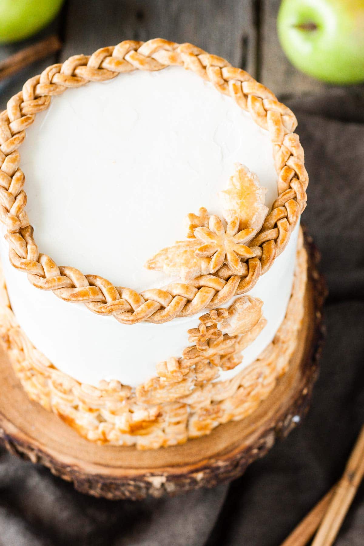 Shot of the pie dough braid on top of the cake.