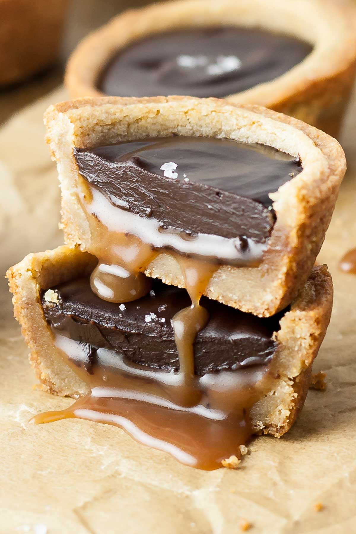 Two cookie cup halves, stacked.