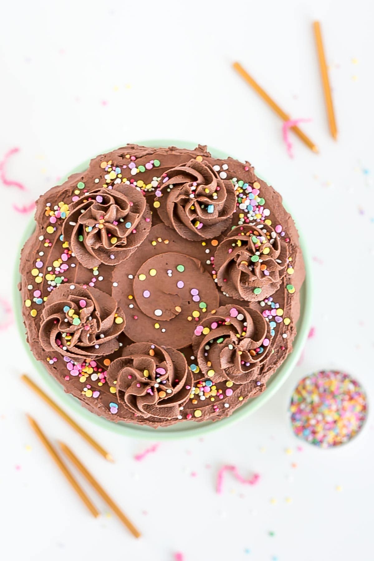 Overhead shot of the swirls on the top of the cake.