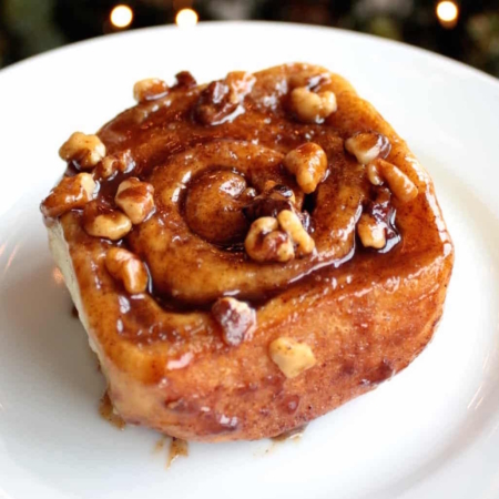 Cinnamon roll on a plate.