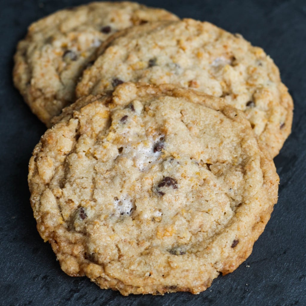 Close up of the cookies.