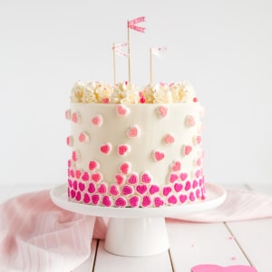 A cake sitting on top of a table